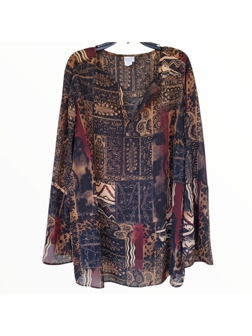 Studio C Plus sz 26 / 28 Tribal print sheer bell sleeve Earthy tones tunic